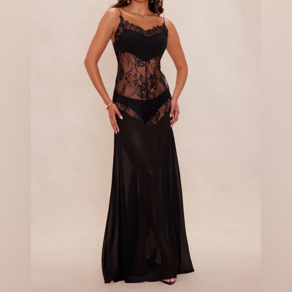 Nova Luxe Ferah Lace Panel Maxi Dress NEW 🏷️